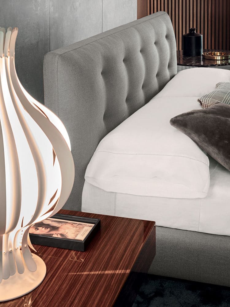 Sfera design Minotti bedroom furniture Andersen Bed Quilt