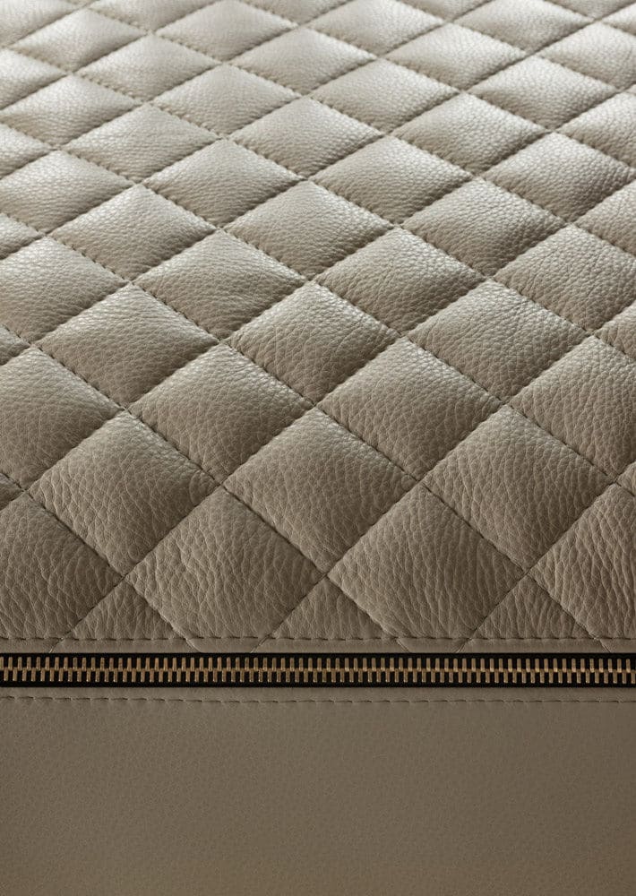 Sfera design Minotti accessories furniture Ashley