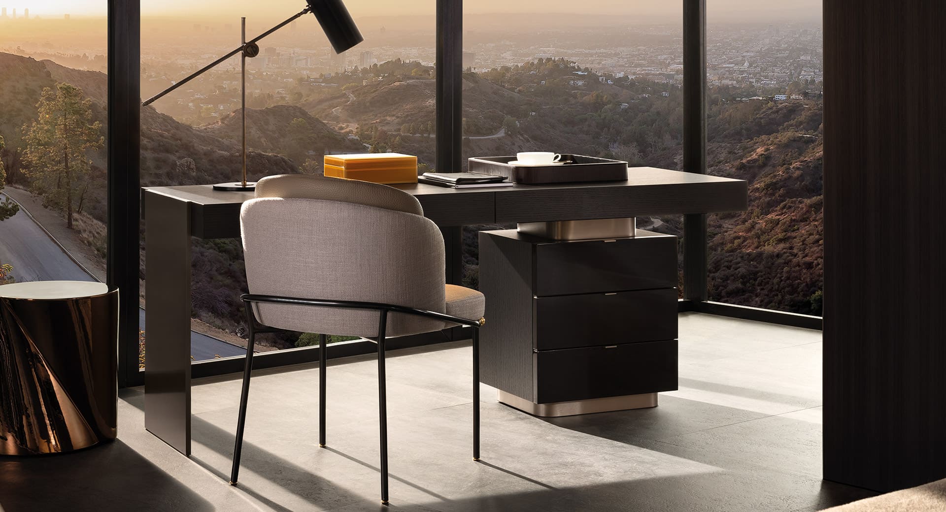 Sfera design Minotti office furniture Carson Writing Desk