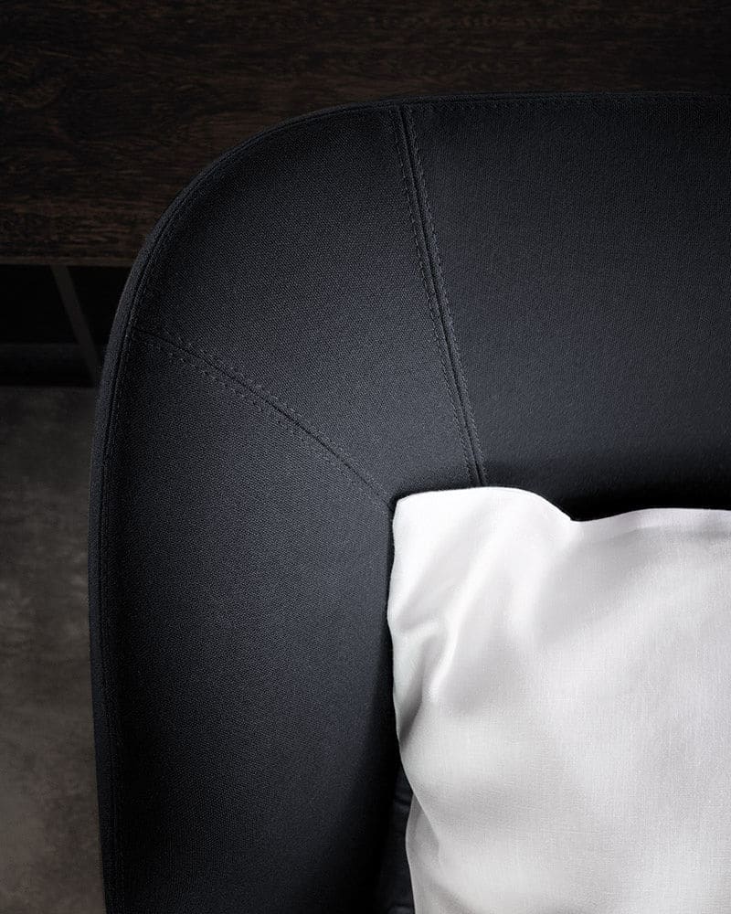 Sfera design Minotti bedroom furniture Creed Bed