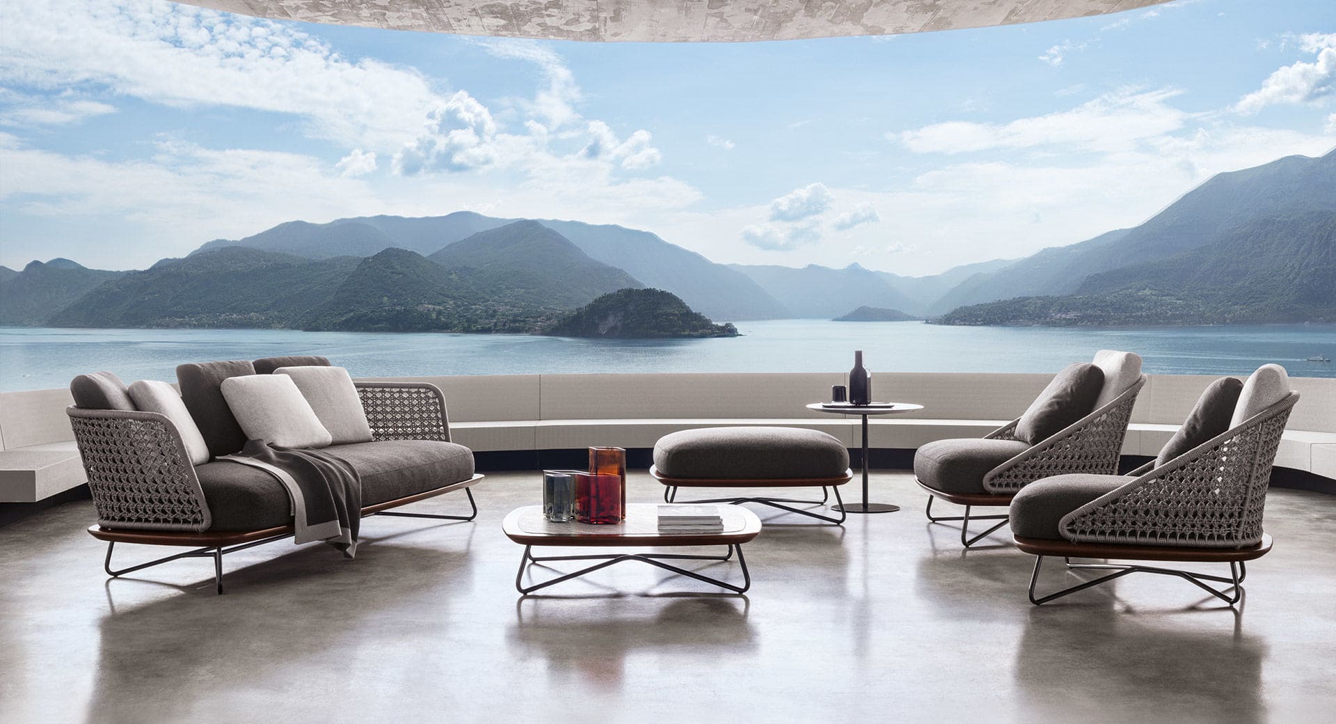 Sfera design Minotti soft furniture Rivera Collection