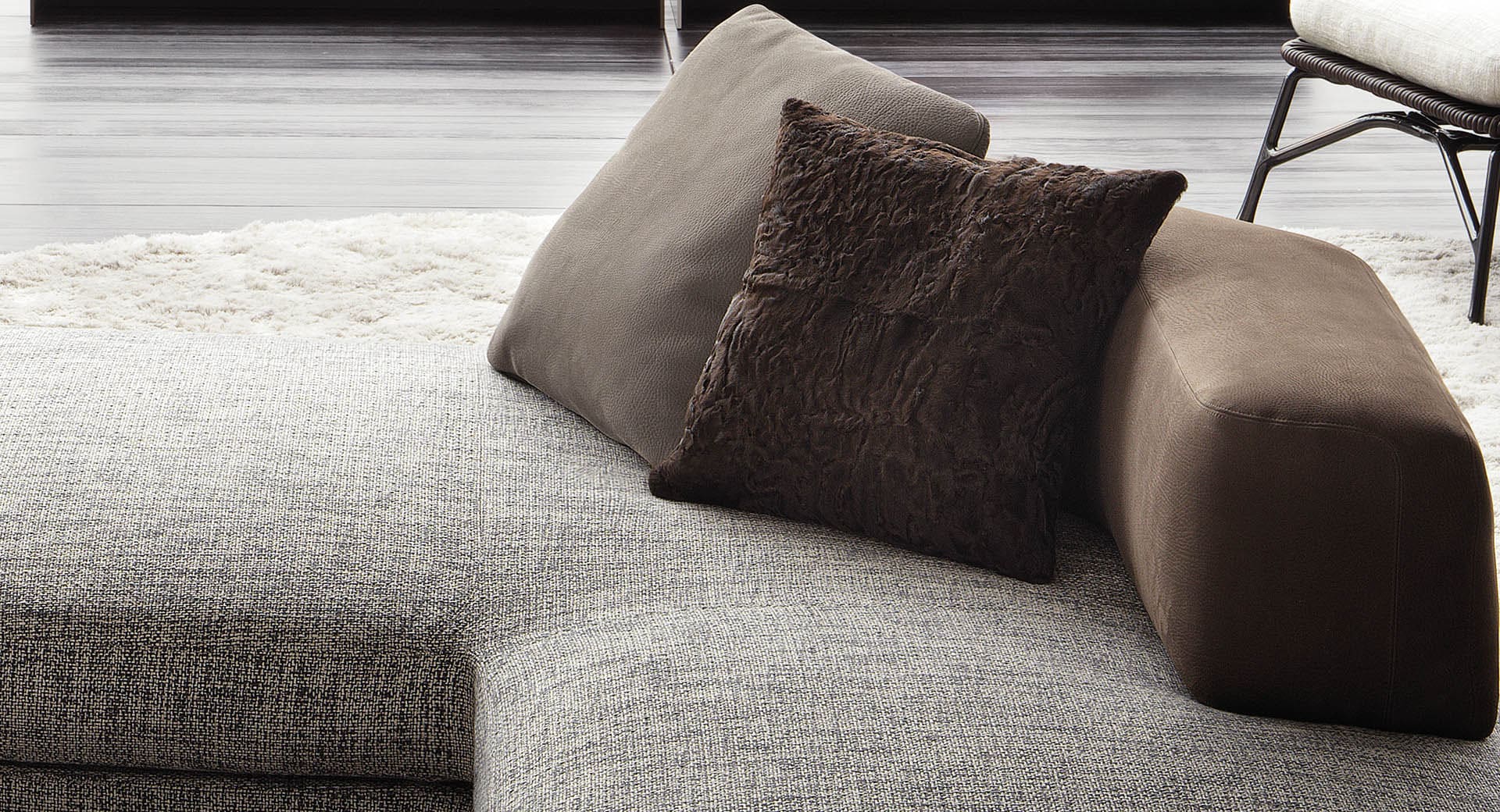 Sfera design Minotti accessories furniture Teddy