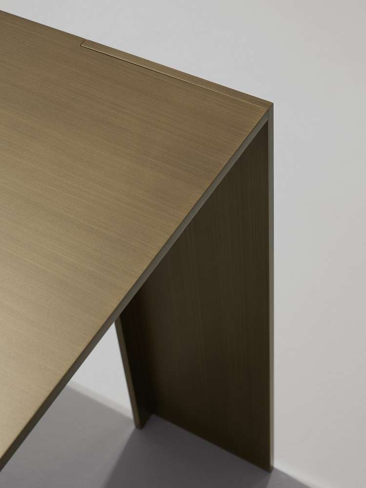 Sfera design porro furniture Metallico